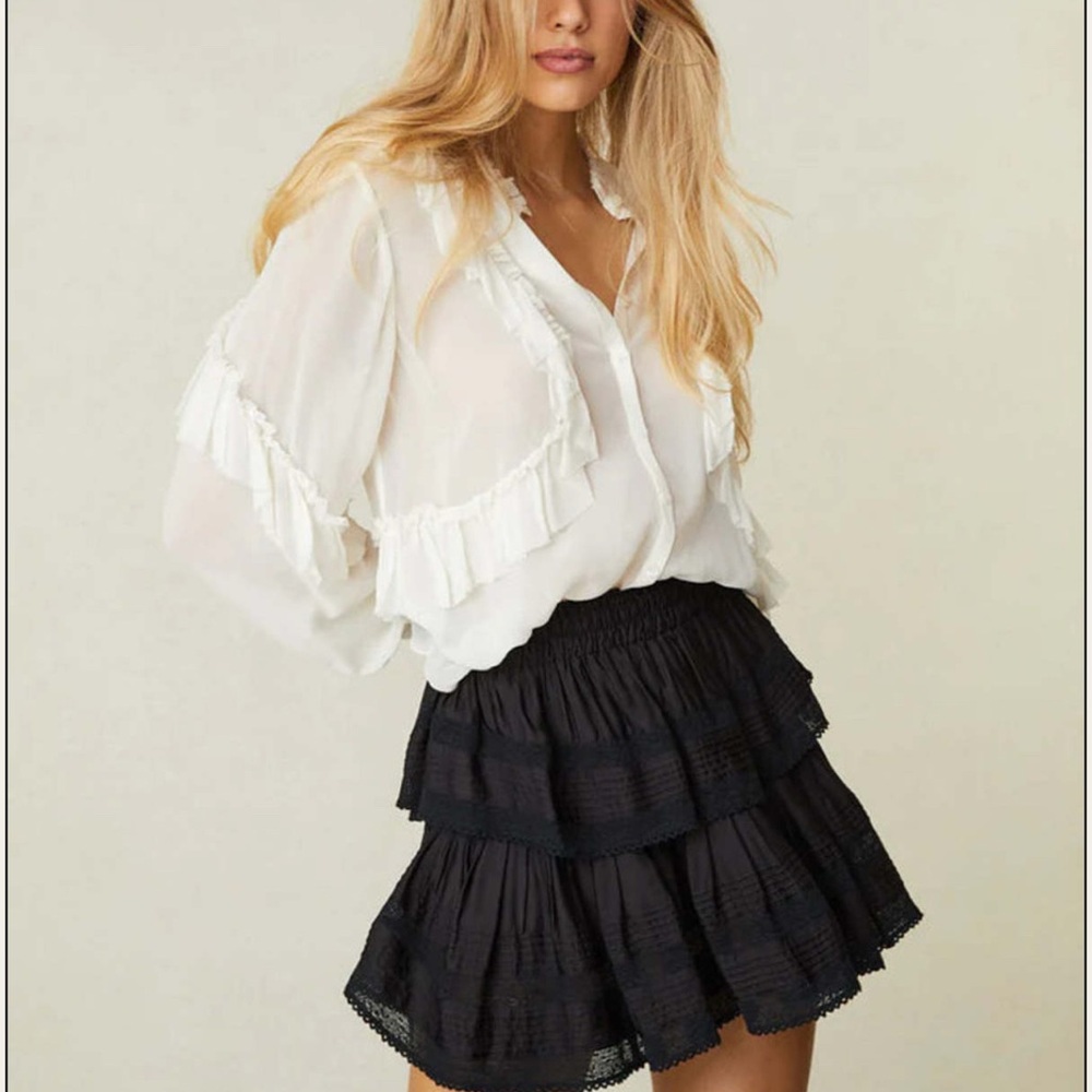 Love Shack Fancy brand new Ruffle mini skirt.